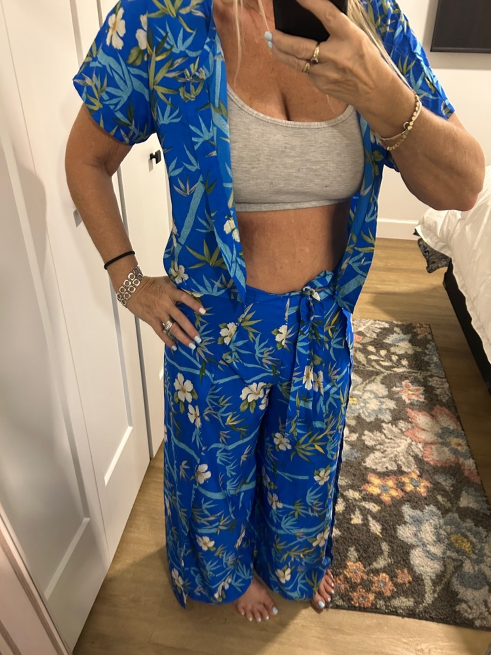 Y2K Barefoot Attitude 2-Piece Foral Set / Adjustable Sizing Small to Medium